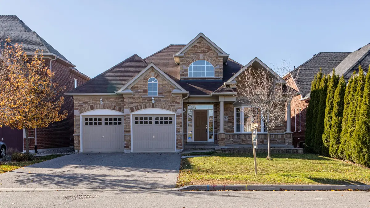 Down Payment planning example showing a single-family home ready for purchase