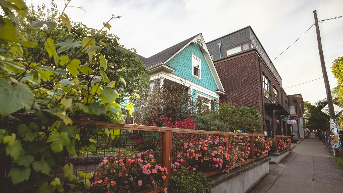 Renters Insurance for apartment rental home exterior showing typical housing covered by renters insurance policy