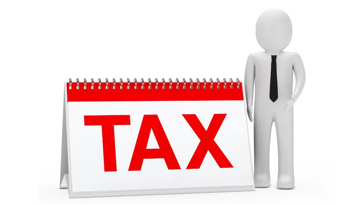 TurboTax 2026 tax filing costs and free filing limitations illustrated